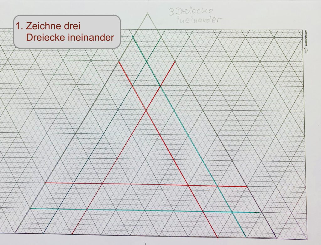 Erster Schritt: Drei Dreiecke zeichnen