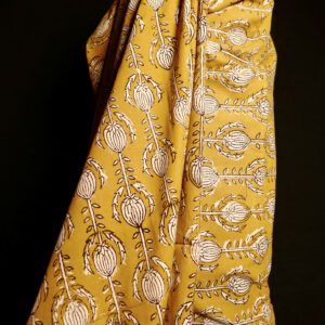 Samira ist ein original indischer mud resist Block Print mit schwarzem Aufdruck.