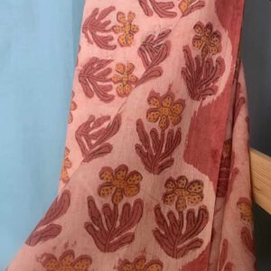 Ronja ist ein batikähnlicher Hand Block Print aus Rajasthan in sanftem rosarot-orange. Leicht und weich, perfekt für Urlaub und heiße Sommertage.