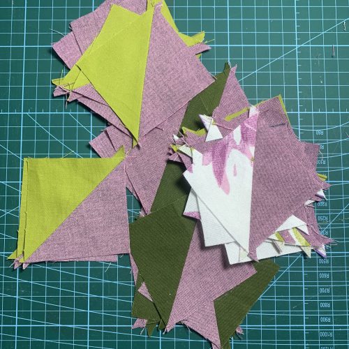 Halbquadrat-Dreiecke nähen 1